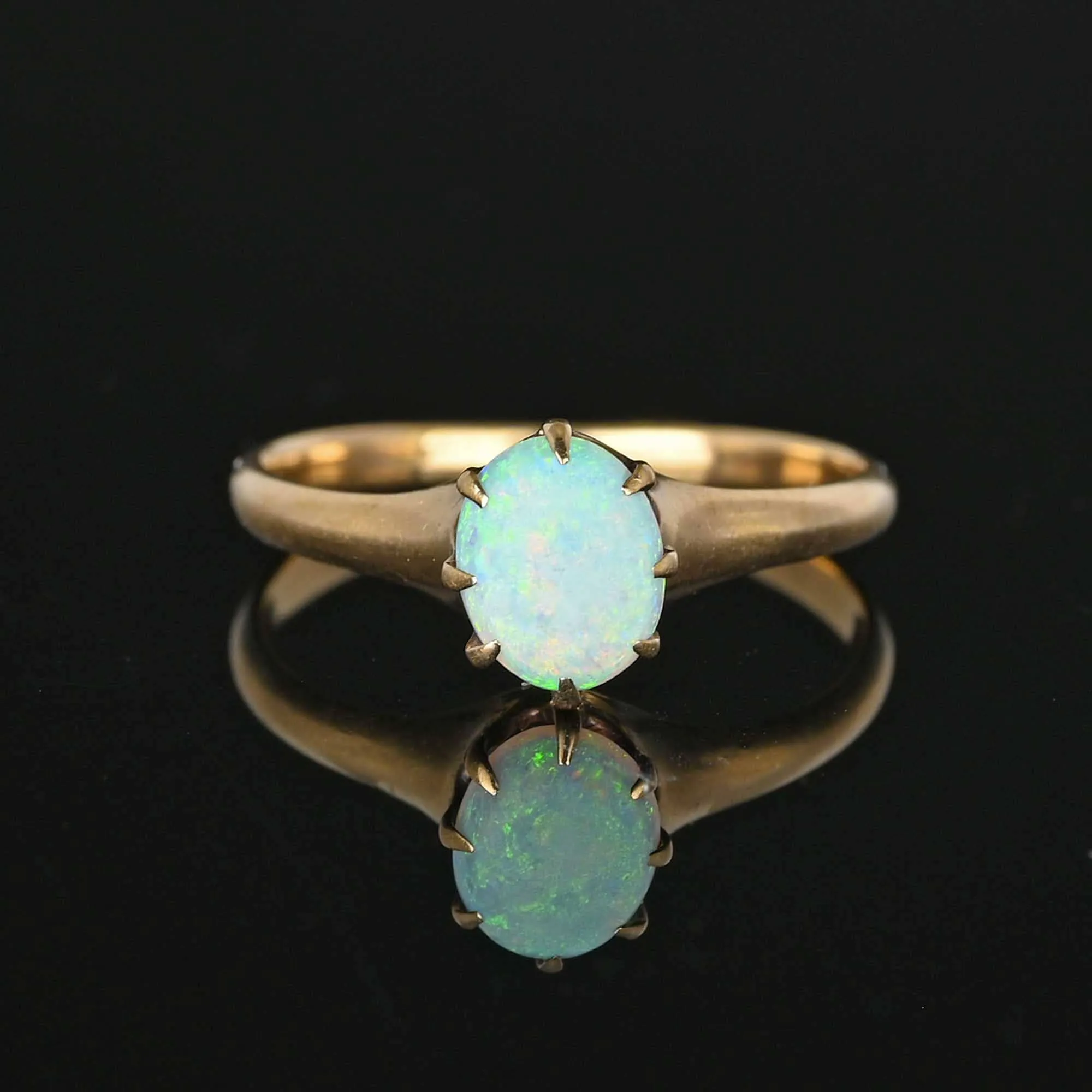 Antique Edwardian Gold Solitaire Opal Ring