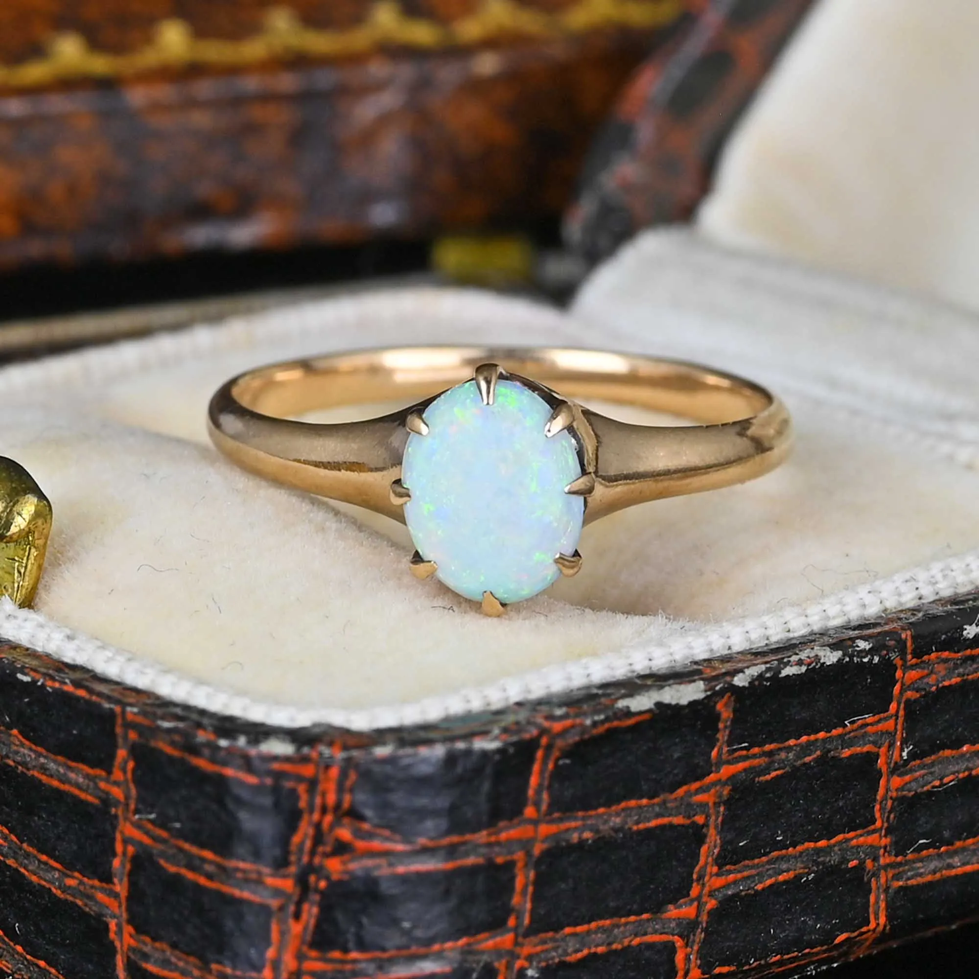 Antique Edwardian Gold Solitaire Opal Ring