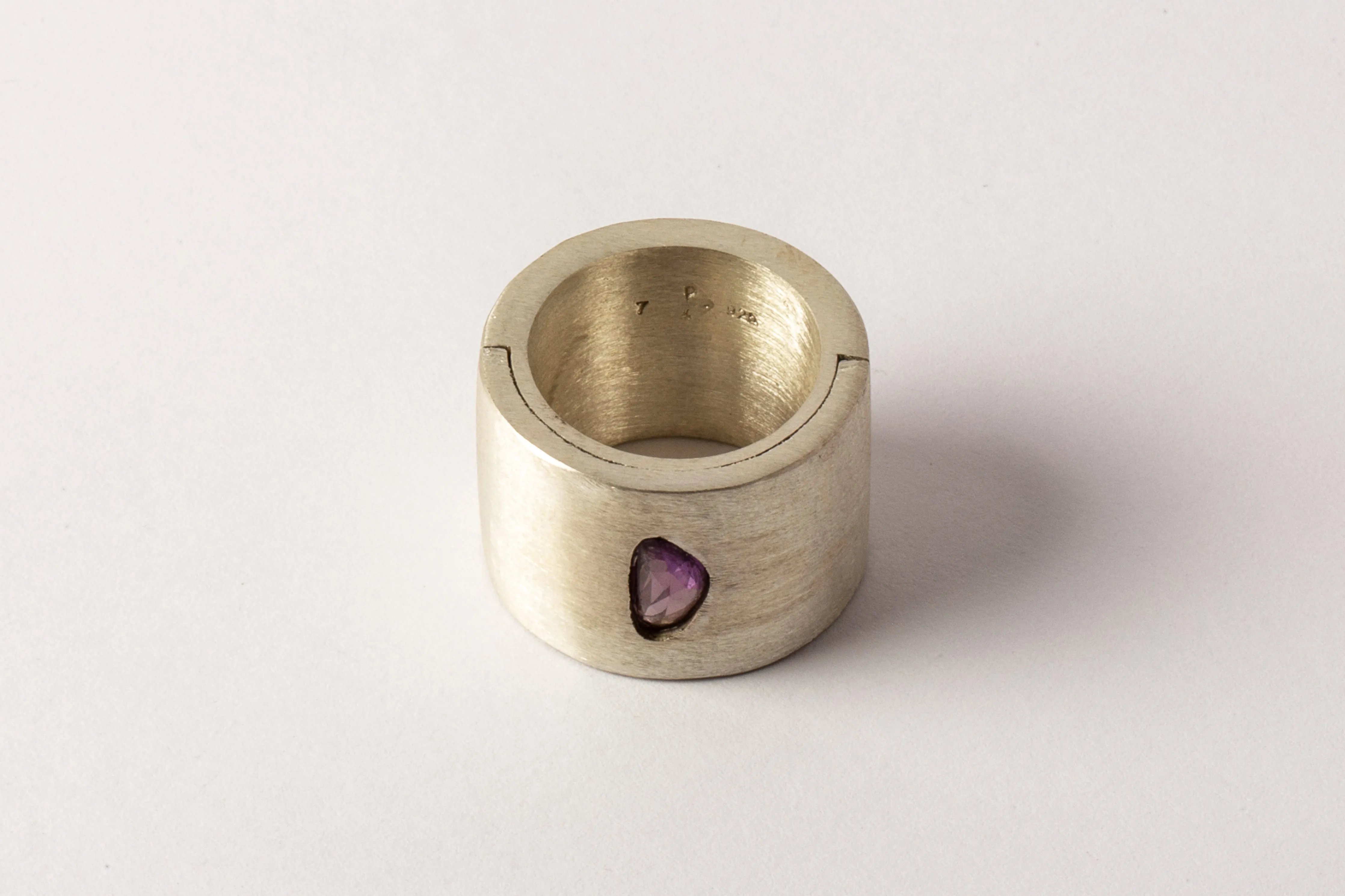 Sistema Ring (1.0 CT, Purple Sapphire Faceted Slab, 17mm, MA SAF)